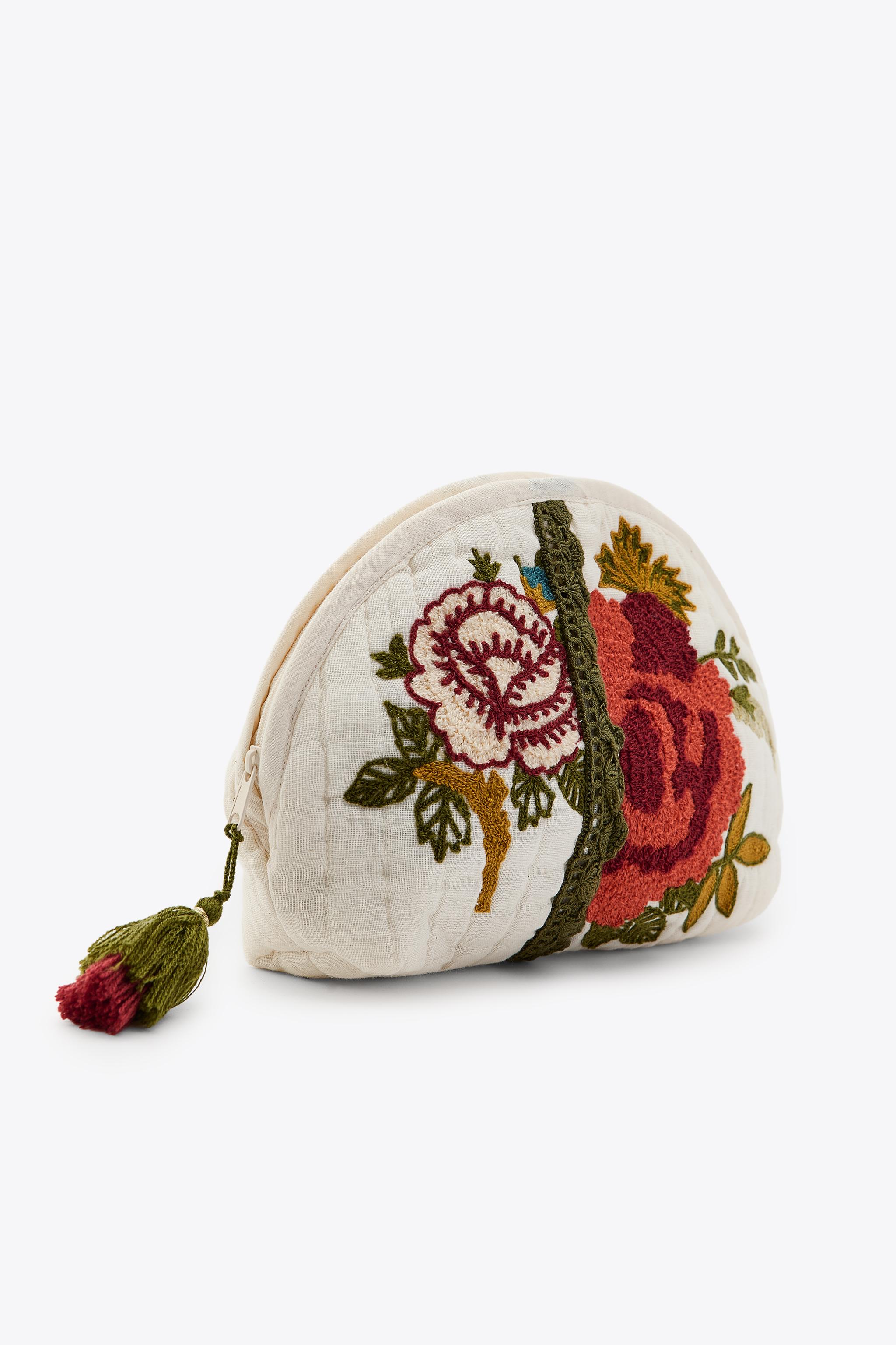 FLORAL EMBROIDERED QUILTED TOILETRY BAG